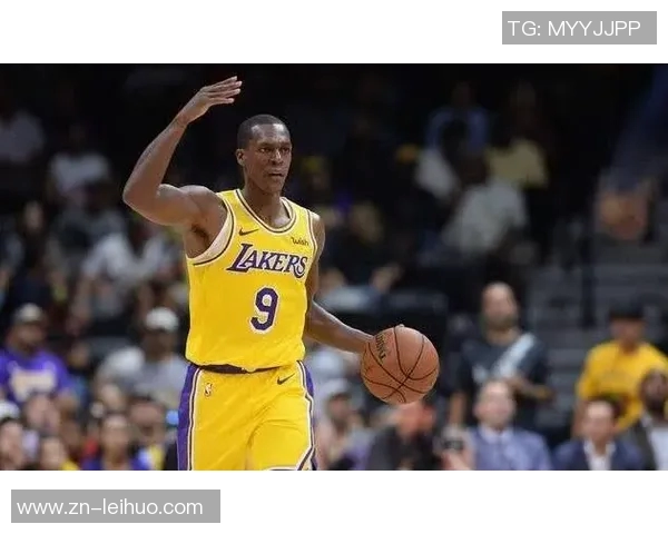 文班大秀闪耀全场进攻表现出色砍下22分7板3助正负值高达13