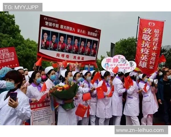 老队友重聚温情时刻哈兰德与南野拓实亲切拥抱寒暄