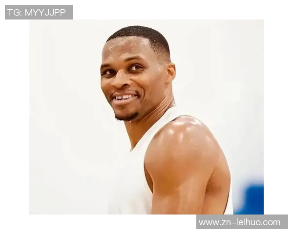 艾弗森盛赞威少全力以赴称其最像自己展现拼搏精神