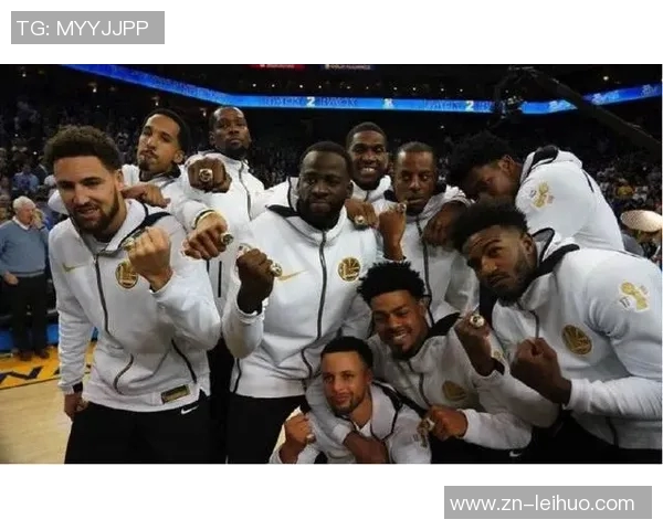 勇士2025年回顾：老将依旧闪耀库明加的戏剧性成长之路